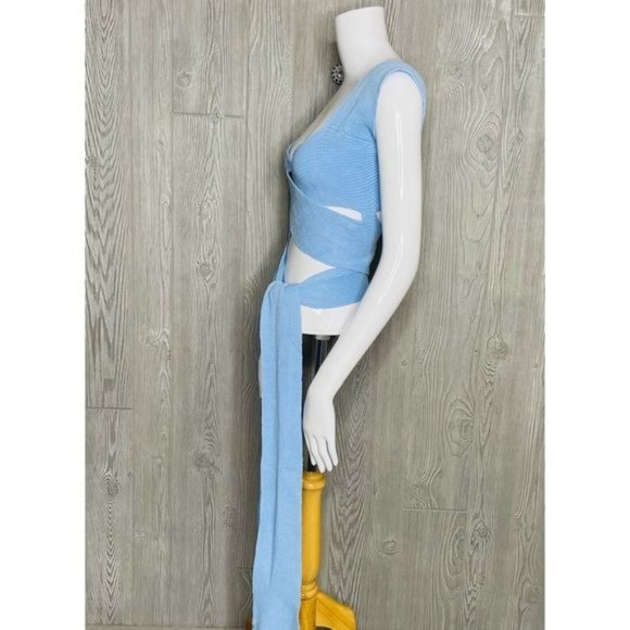 Nwt my boo blue wrap tie shirt cap sleeve cropped style size medium - Picture 7 of 8